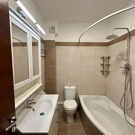 Rem Apartments Apartment *